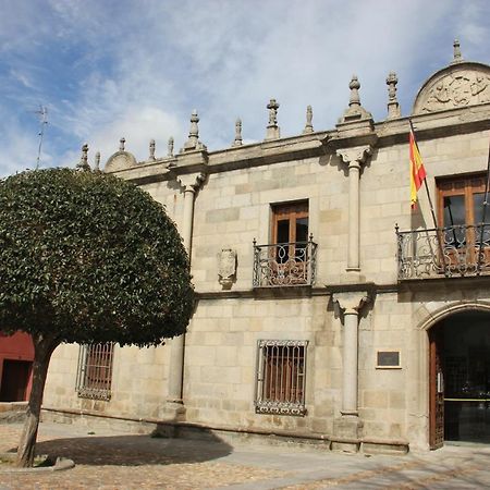 El Museo Apartment Ávila Luaran gambar